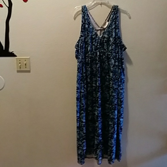 Avenue Other - Avenue night gown 22/24 like new